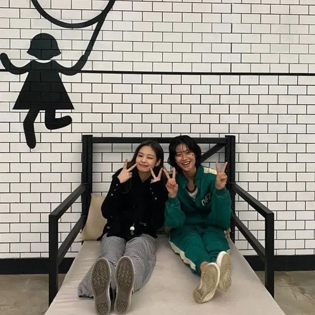 JENNIE认识金泰亨绯闻女友;符雅凝爆料Mnet有剧本?
