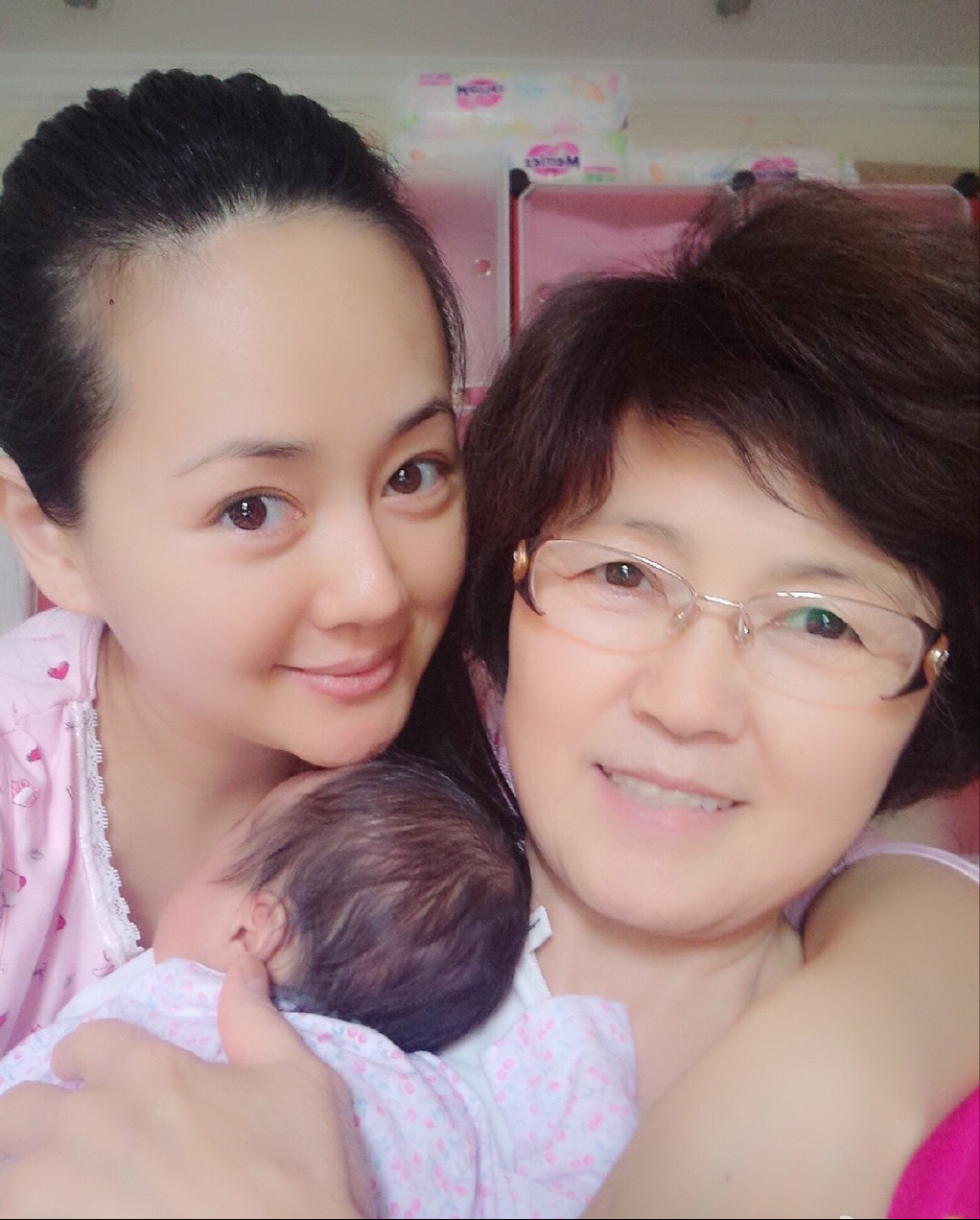 《跨过鸭绿江》王志飞：岳母比我大10来岁，我将她当亲生妈妈