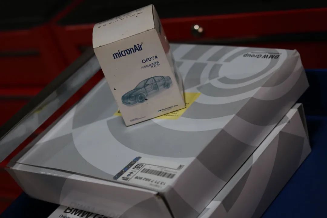 怪兽修车：翻新一辆13年的二手宝马5系，耗时25天完美复活它