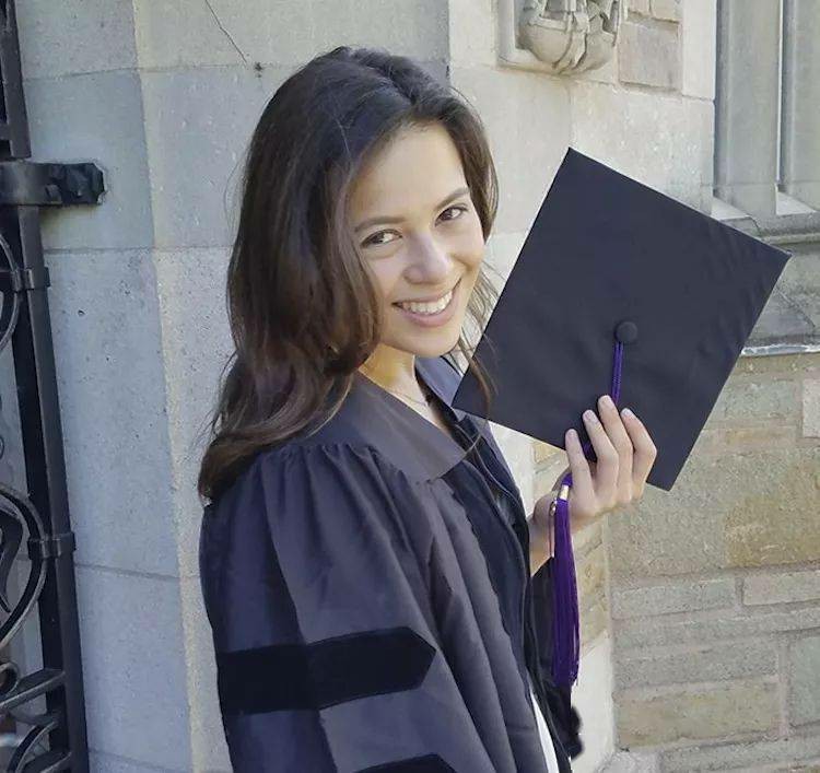 虎妈蔡美儿的两个女儿皆从哈佛毕业，她的教育理念值得家长们借鉴