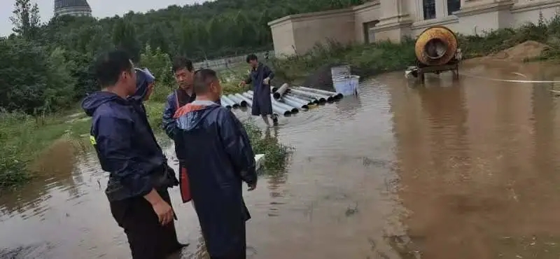 农大人的身影在前，我们“豫”难而上