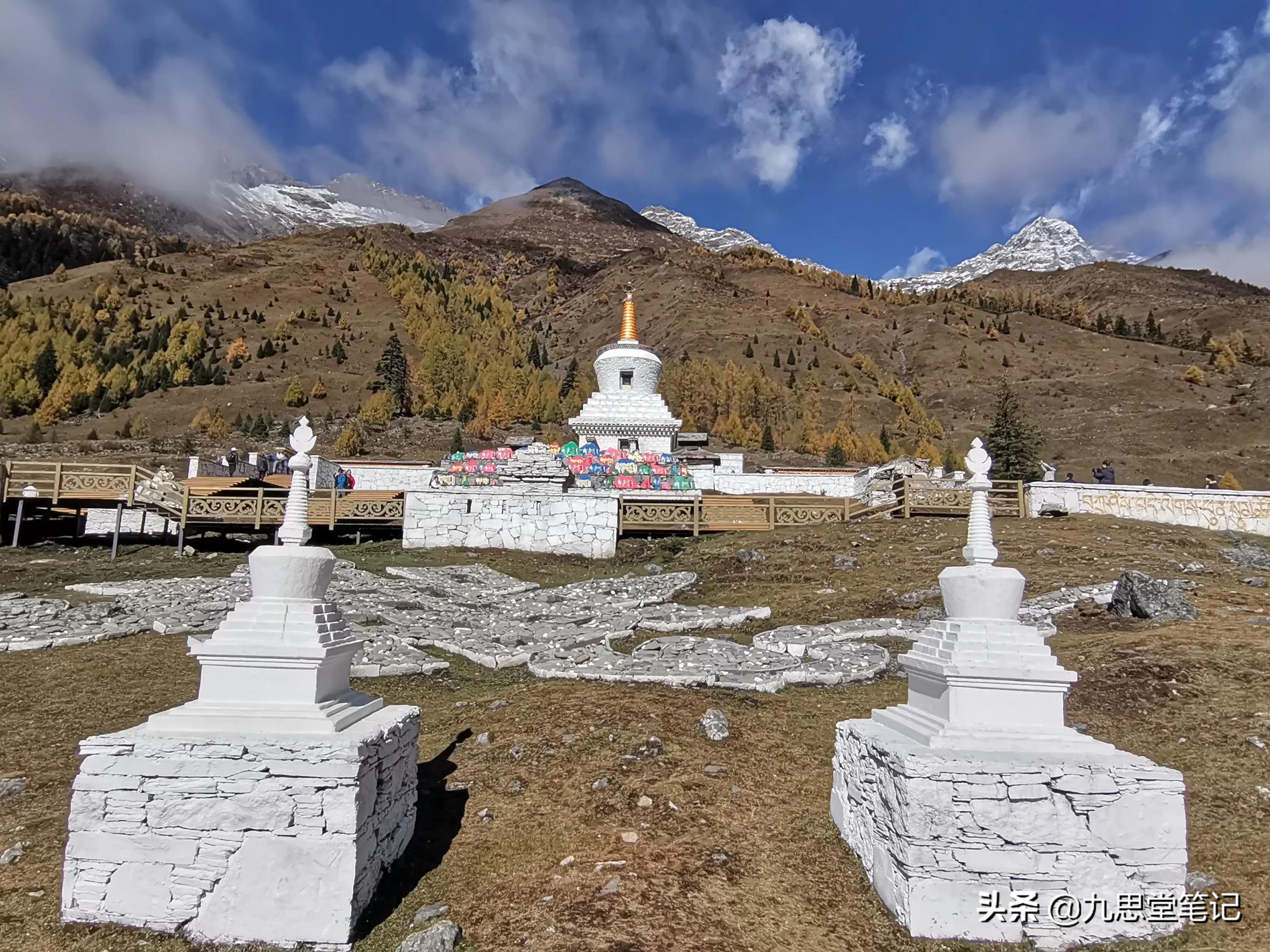 无边风景在路上；十月中下旬川西小环线，拍摄的唯美照片精选合集