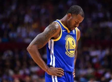 nba球员为什么剃头(NBA球星发型看起来简单，又多为光头，为什么一次却要千元)