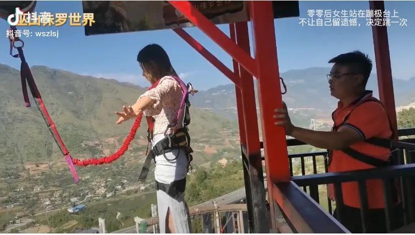 重庆旅游攻略必去景点大全(1天重庆旅游攻略必玩的景点)