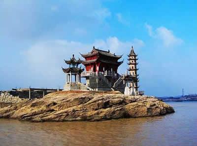 鄱阳湖老爷庙的未解的谜团:水底预言是真的吗?