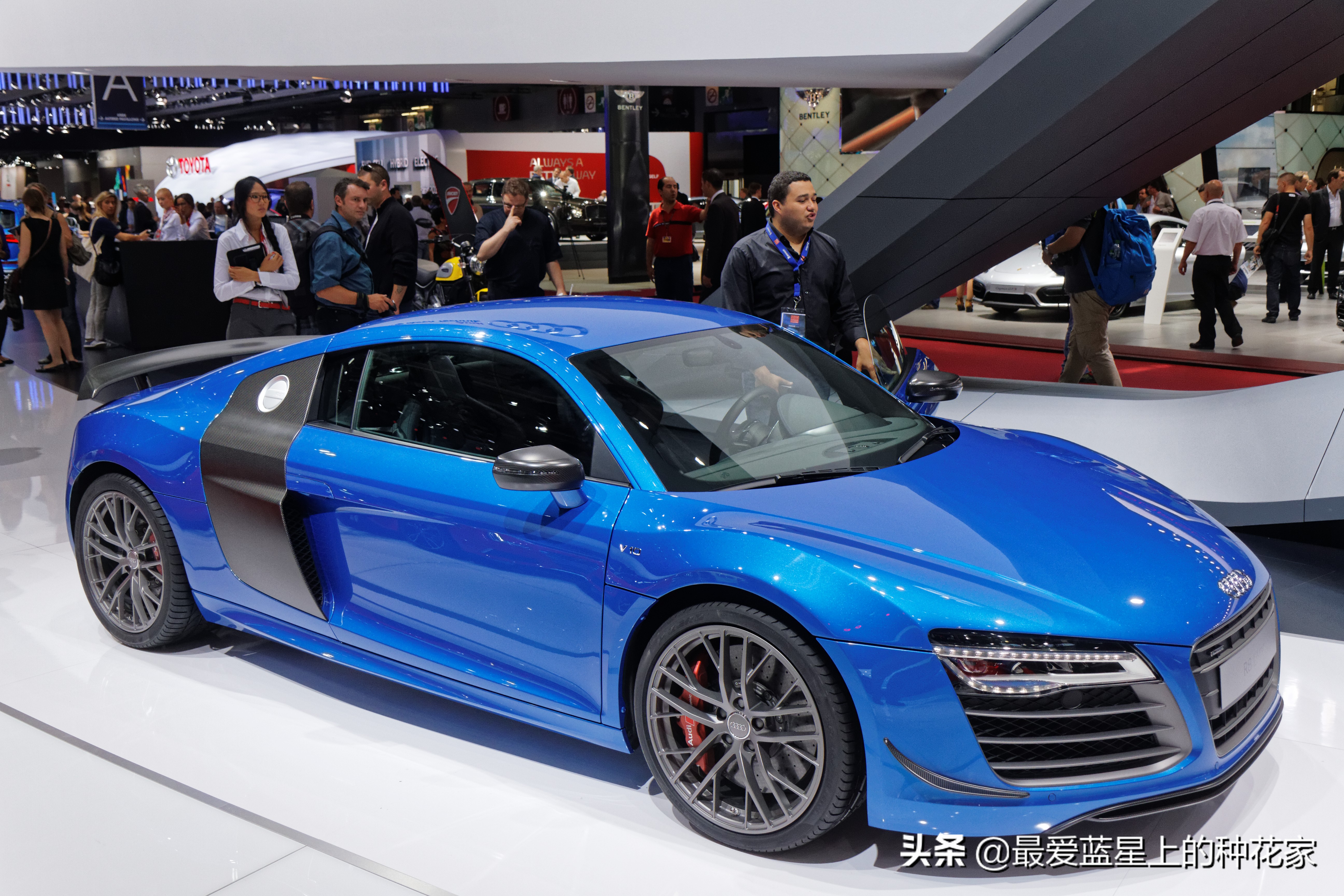 输给自家轿车，这就是奥迪R8——第一代车型详解