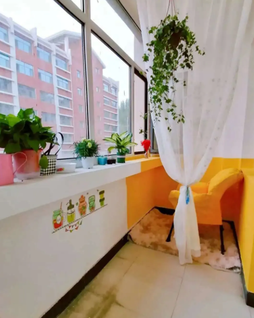 “专属”地铁线！高颜值餐厅！超“豪华”宿舍！兰州大学一次满足你！