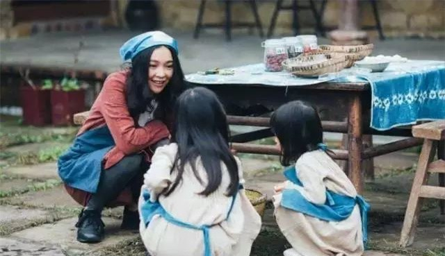 知名主持人宁远，不当名人当村姑，每天种菜自己做衣服