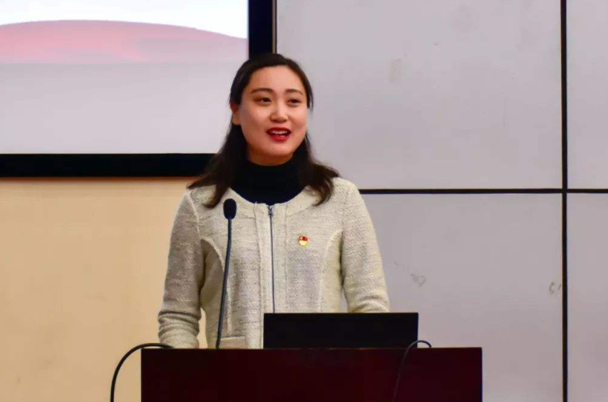 毕业后想要留校任职，除了成绩优秀之外，还需要满足哪些条件？