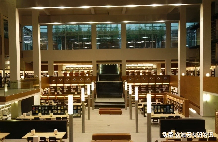 太空舱，建筑获奖，别人家的图书馆从来没让人失望过