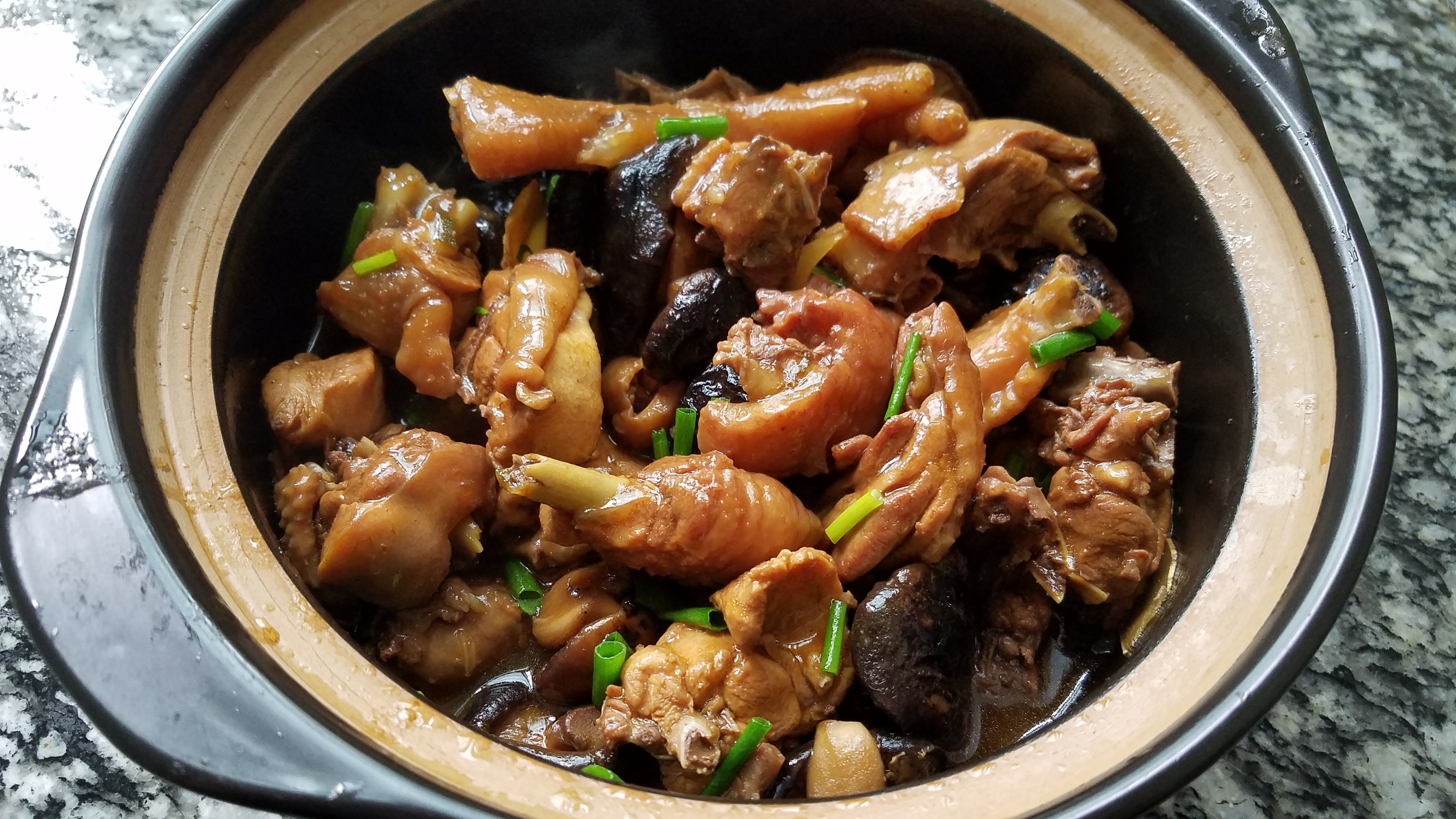 13香菇鸡做法(香菇鸡做法视频)