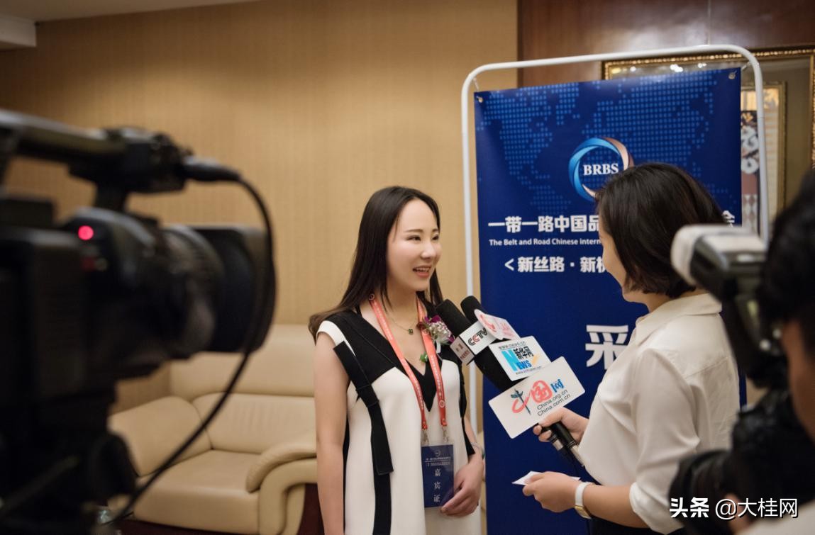 河南董欣:播洒大爱的"铿锵玫瑰"