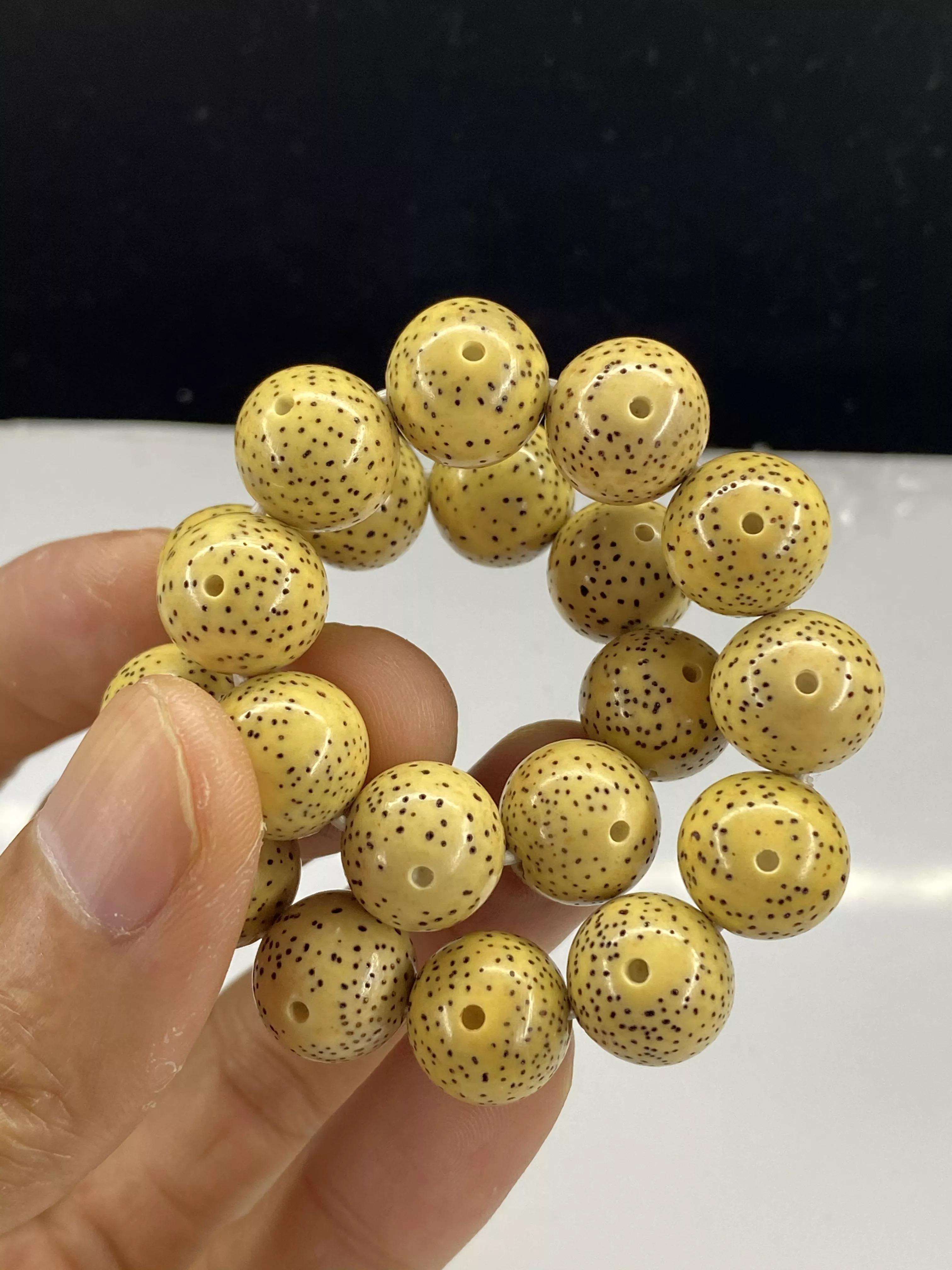 现在星月都是精抛挂瓷,收到后,建议手套盘玩一周再直接净手盘玩,这样
