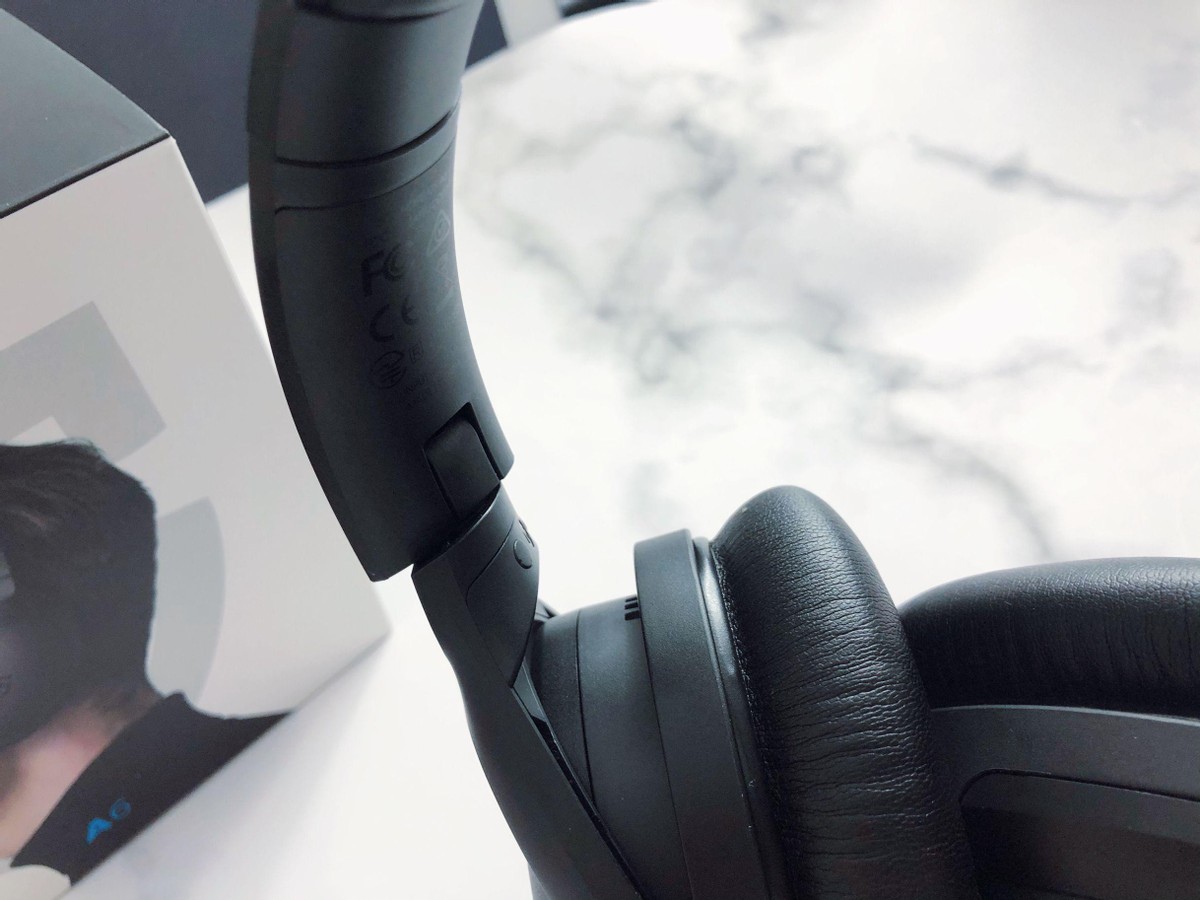 头戴式主动降噪蓝牙耳机，SoundPEATS A6：年轻人的首选