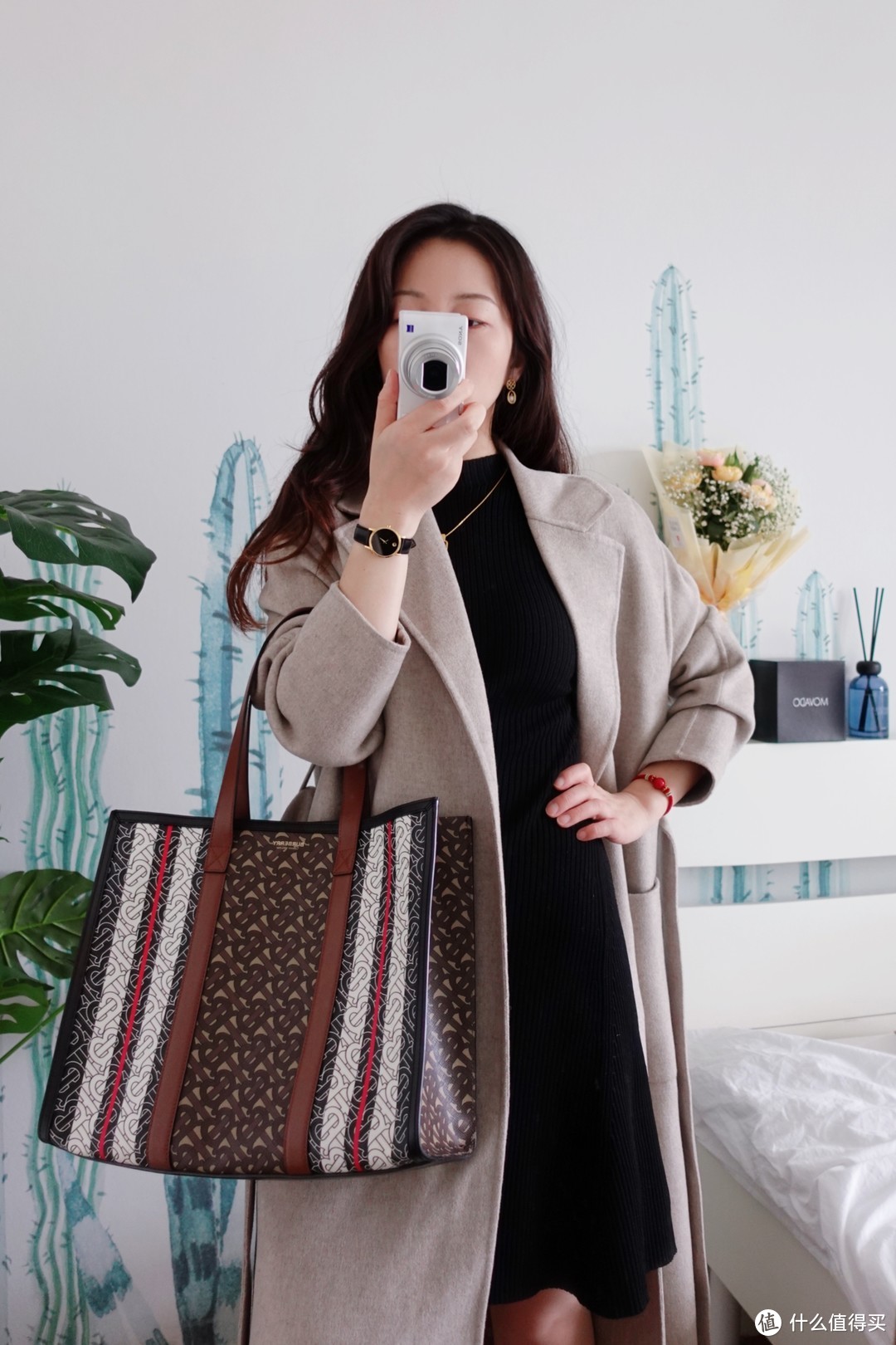 干练、知性、温柔、性感｜女律师的秋冬一周职场穿搭图鉴