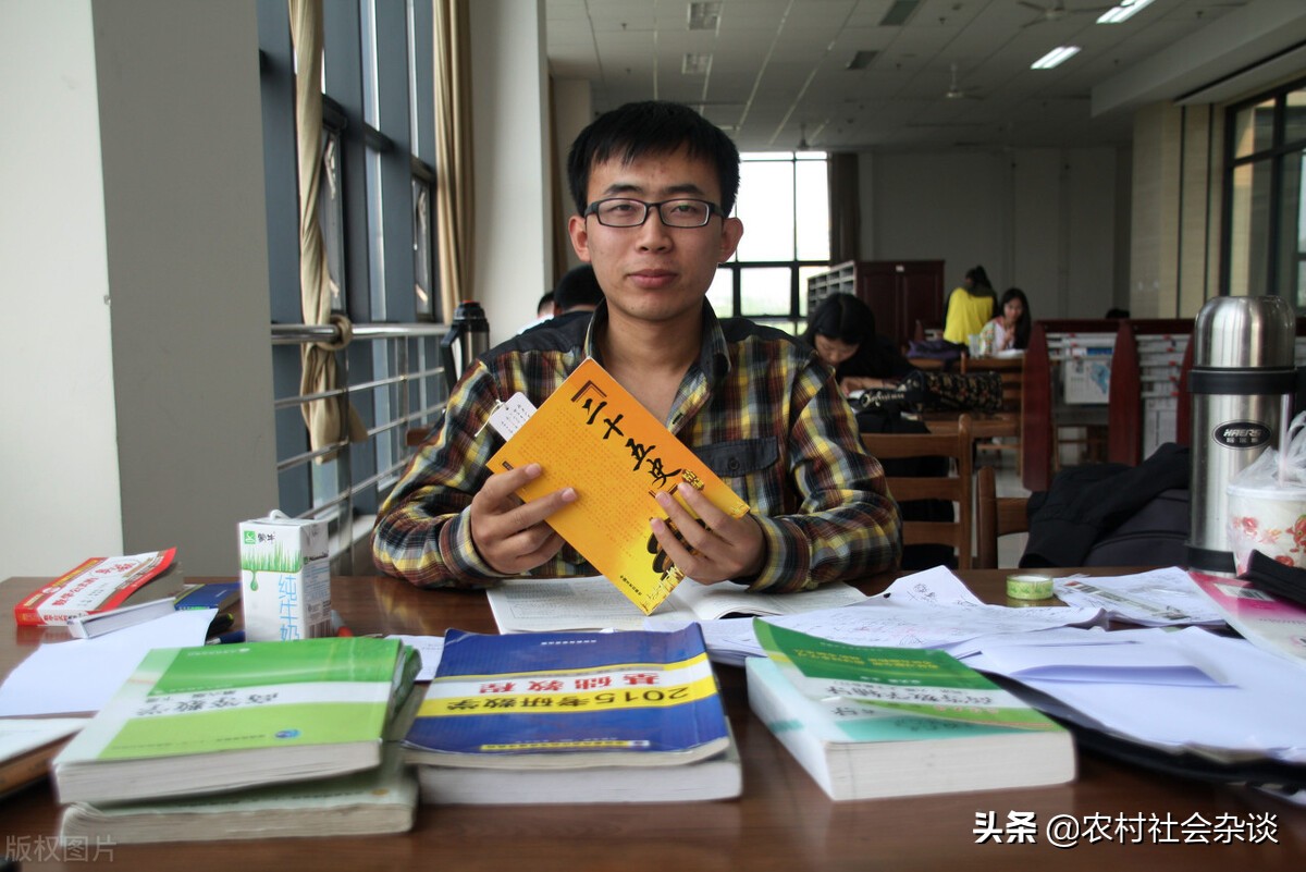 河南和浙江哪个高考难？