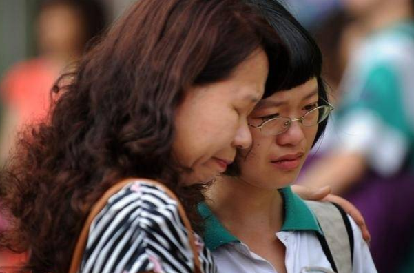 21年高考怎么了？山东省近5万考生意外滑档，高三学生引以为戒