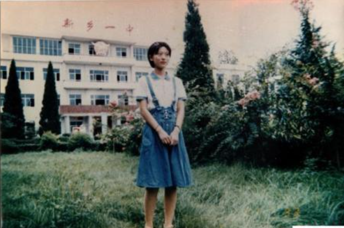 河南美女学霸高考750分留美国，海南学霸高考900分，立志研发芯片