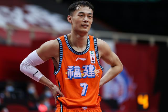 cba为什么不从民间选秀(落选NBA，无缘CBA，村BA是汤杰唯一的出路了吗？)