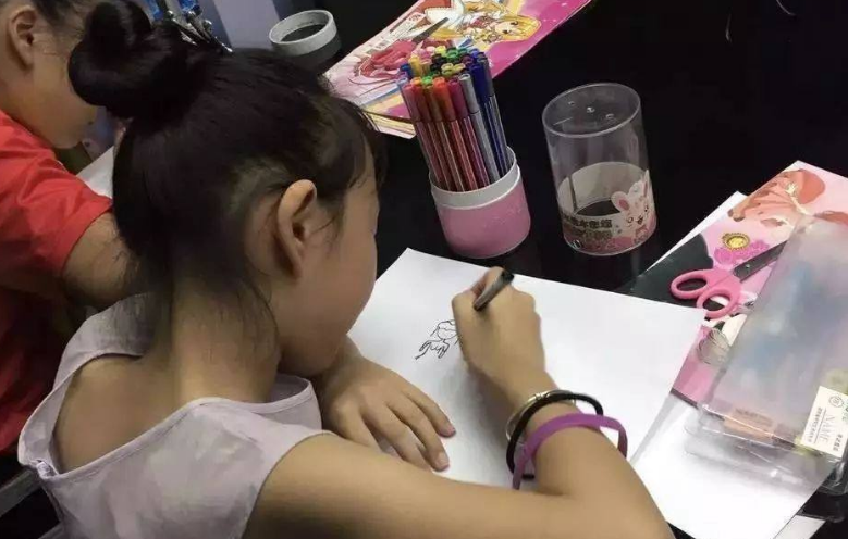 学生写“检讨书”，表面看反省态度不错，但蕴含小心思被老师看穿