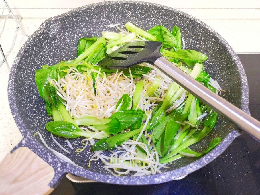 今日二伏天，分享6种好吃的面条做法，鲜香味美，大人孩子都爱吃