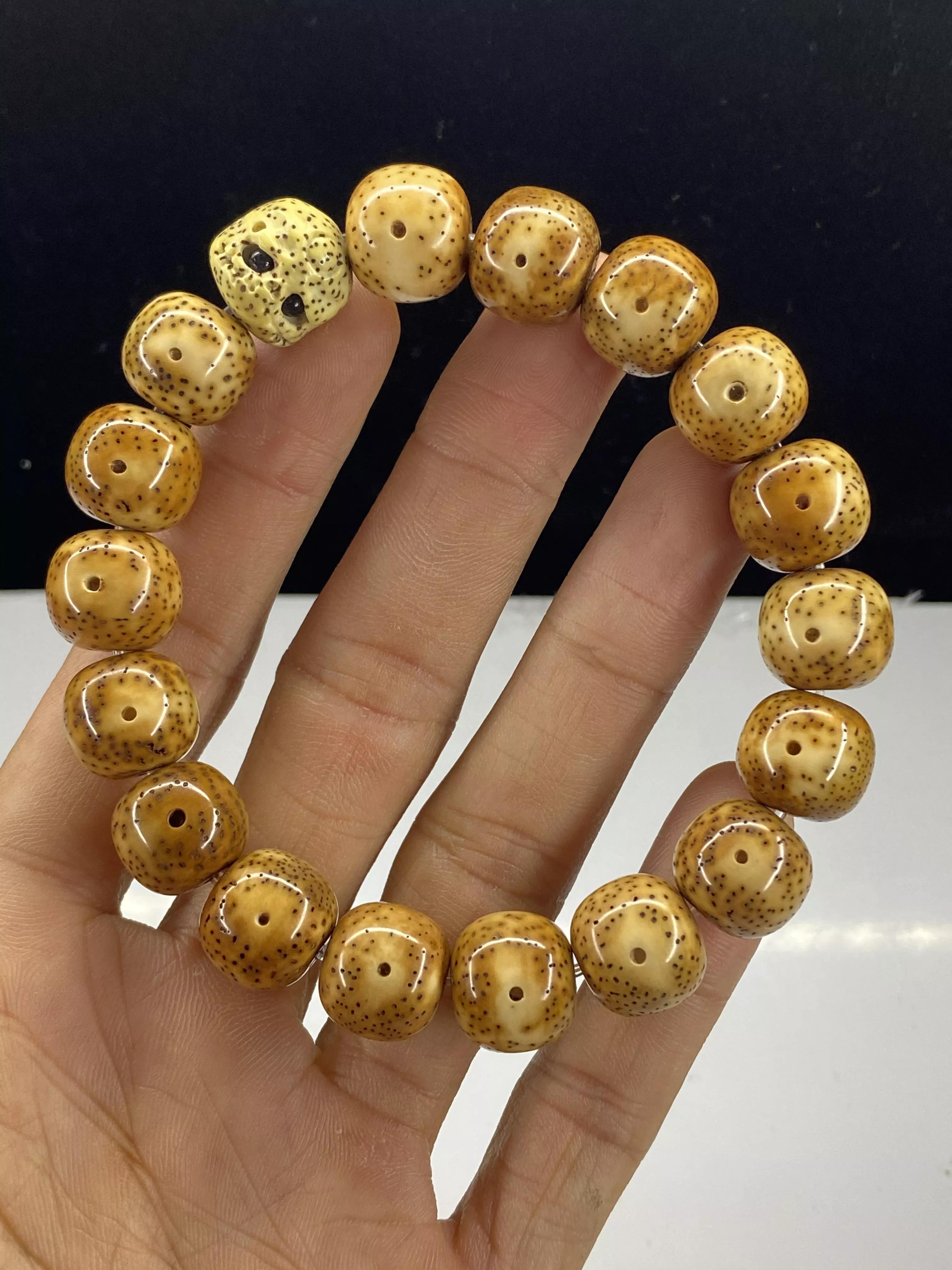 现在星月都是精抛挂瓷,收到后,建议手套盘玩一周再直接净手盘玩,这样