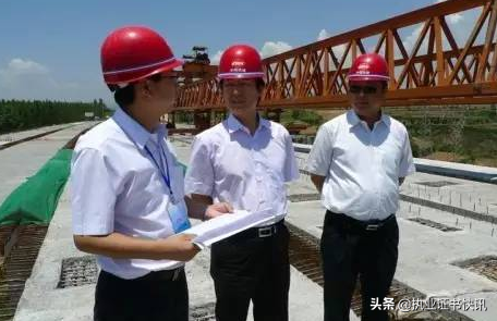 建造师证书不能挂靠了真的就垫桌脚么？别急还有这些作用（深度）