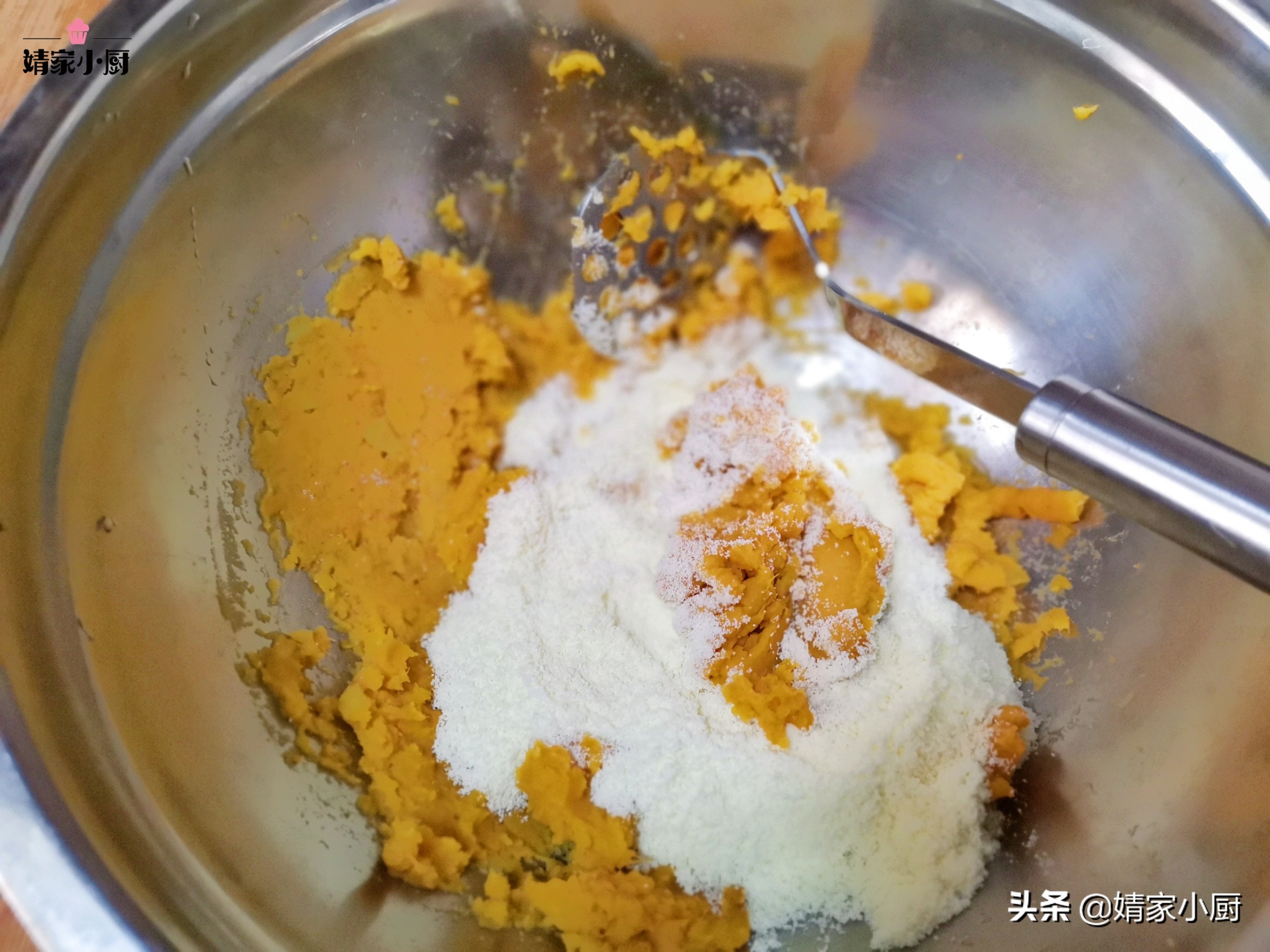 红薯的神仙吃法，15分钟就做好的“芝士焗红薯”，奶香甜软超好吃
