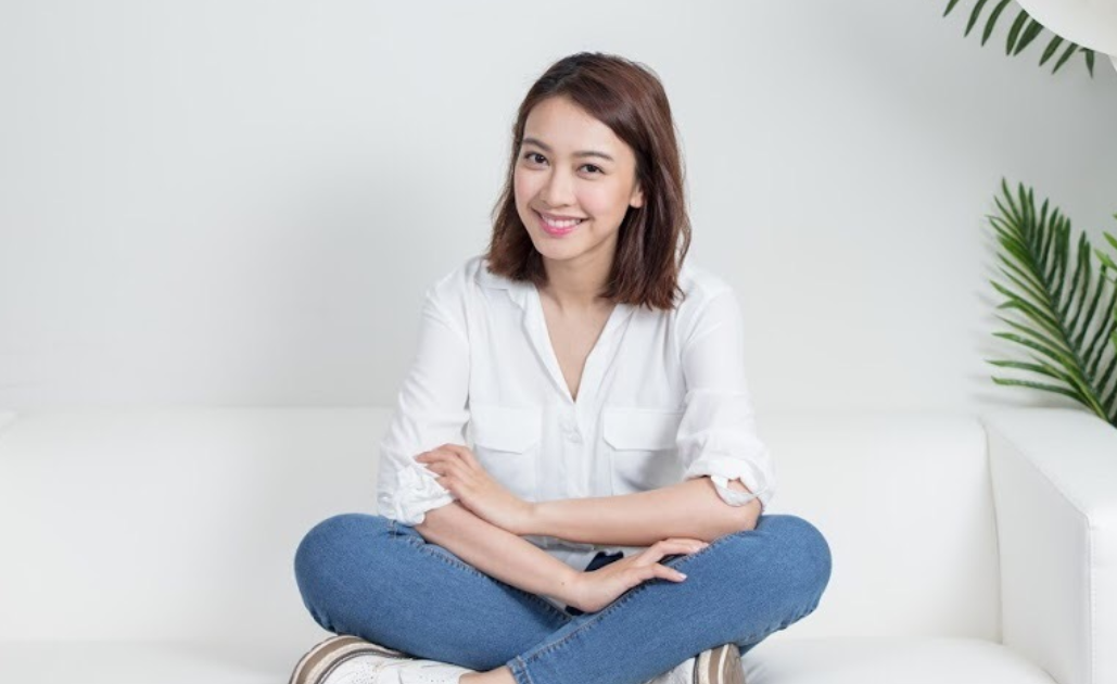 被骂低能哨牙象腿？“三高”港姐高情商化解，如今转行淡出娱乐圈