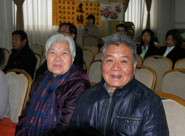 刘顺虎：远瞻红日染秋色 近看墨翁画腊梅