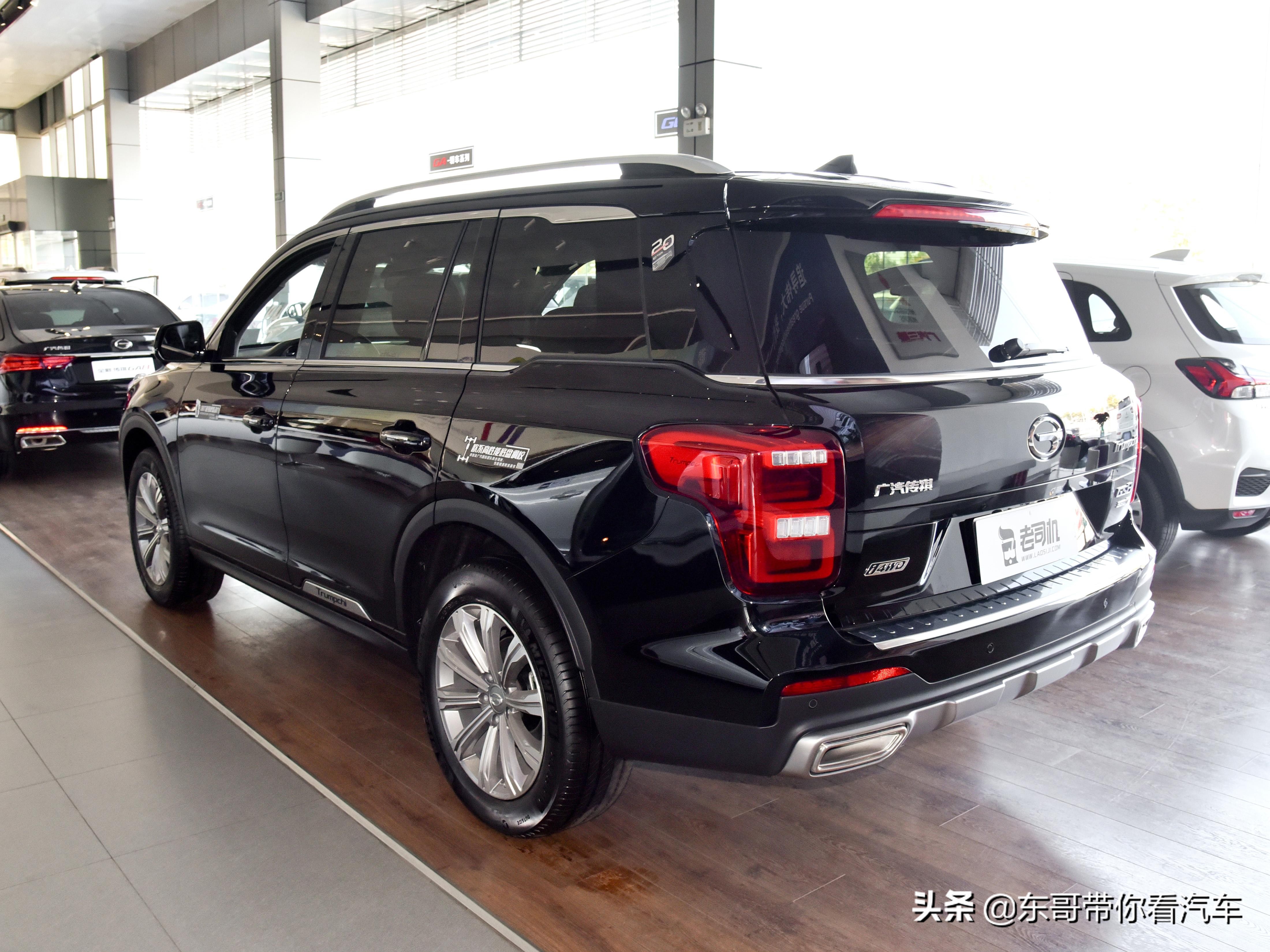 大尺寸大空间的七座四驱suv,换代前价格合适,实拍广汽传祺gs8