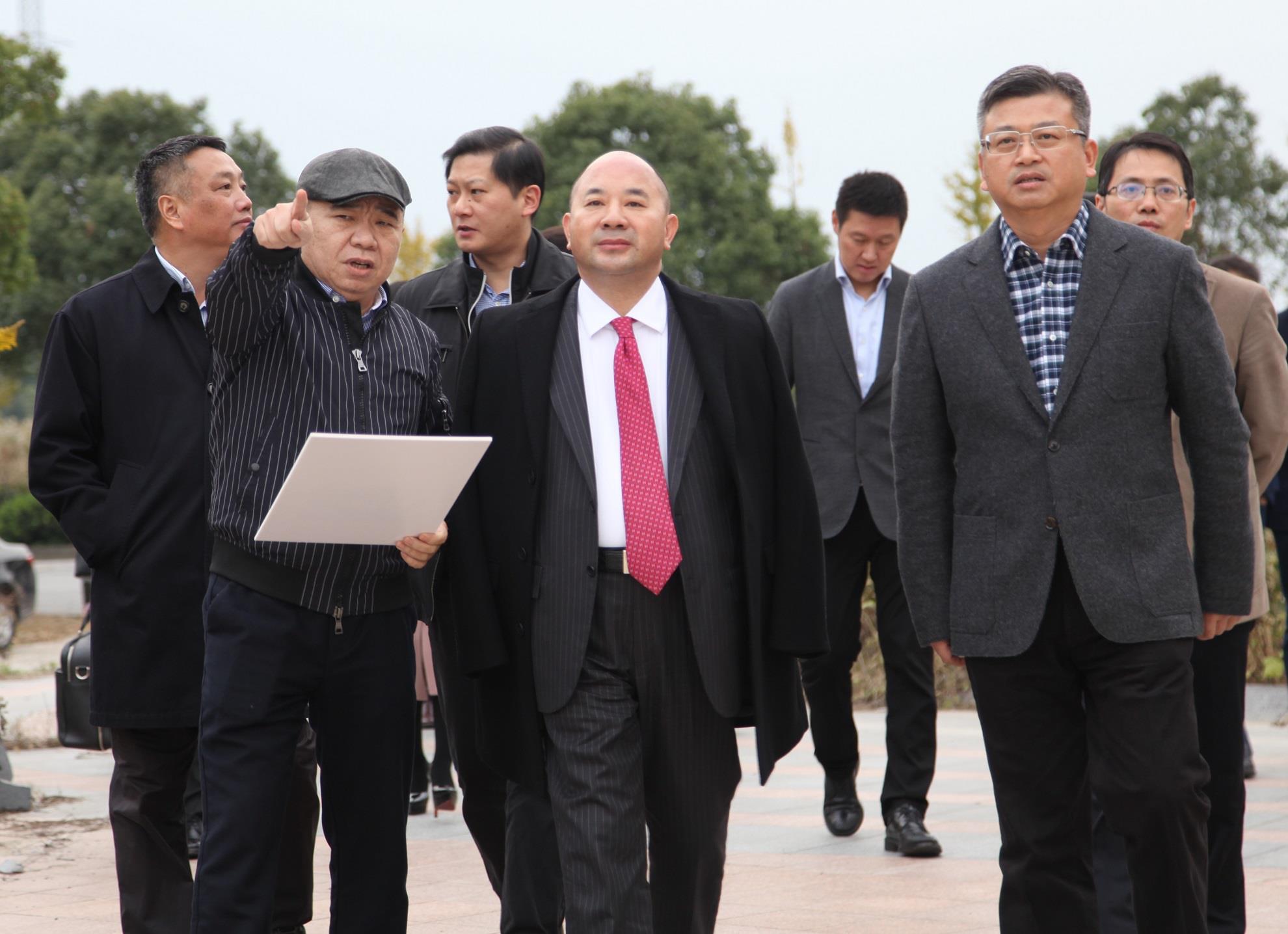 “深圳十大富豪榜”再次刷新！财富总额1.3万亿，七人身价超千亿