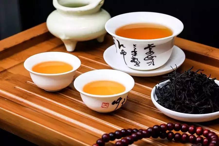 9首美到窒息的茶诗：清茗酬知己，煮茶会佳人