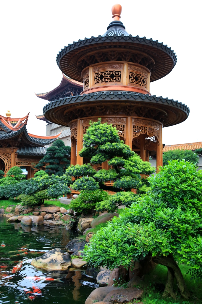 玉林云天文化城不是巨盗张子强的私宅玉林云天宫是不是张子强弄的