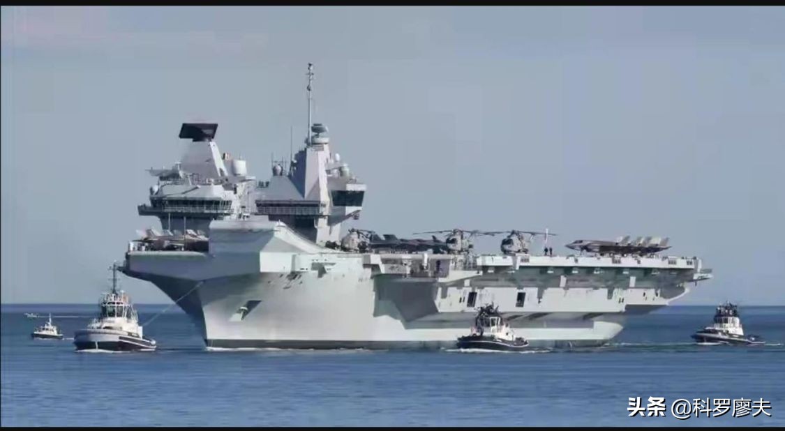 英国表面装成美国小弟，其实幕后黑手不断，更像是美国的老大哥