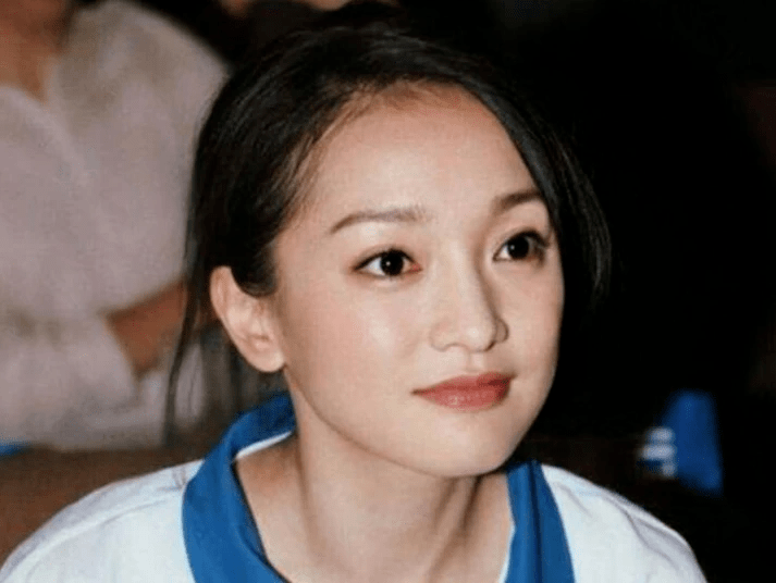 情史丰富的8位女星，一个比一个有故事，有人用爱疗伤有人毁声誉