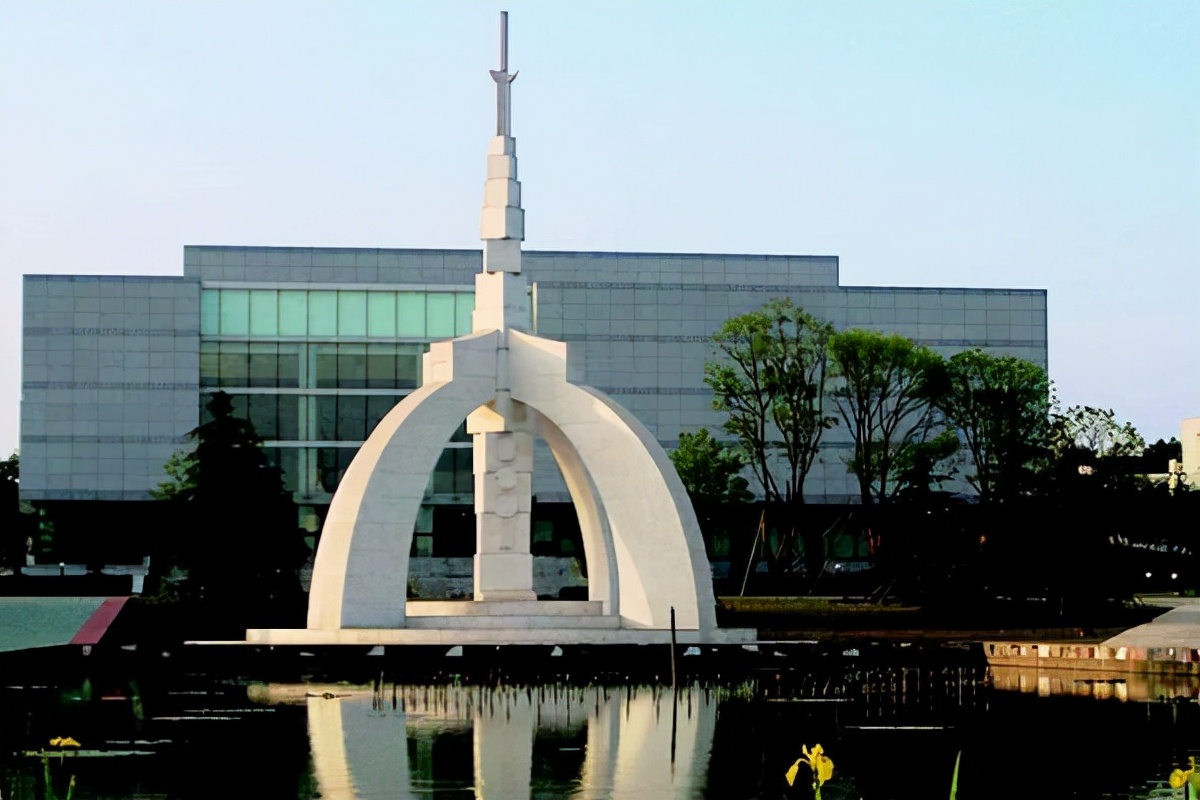 江苏这所大学“停办”，将成为南大分校，在校生称：毕业证咋办？