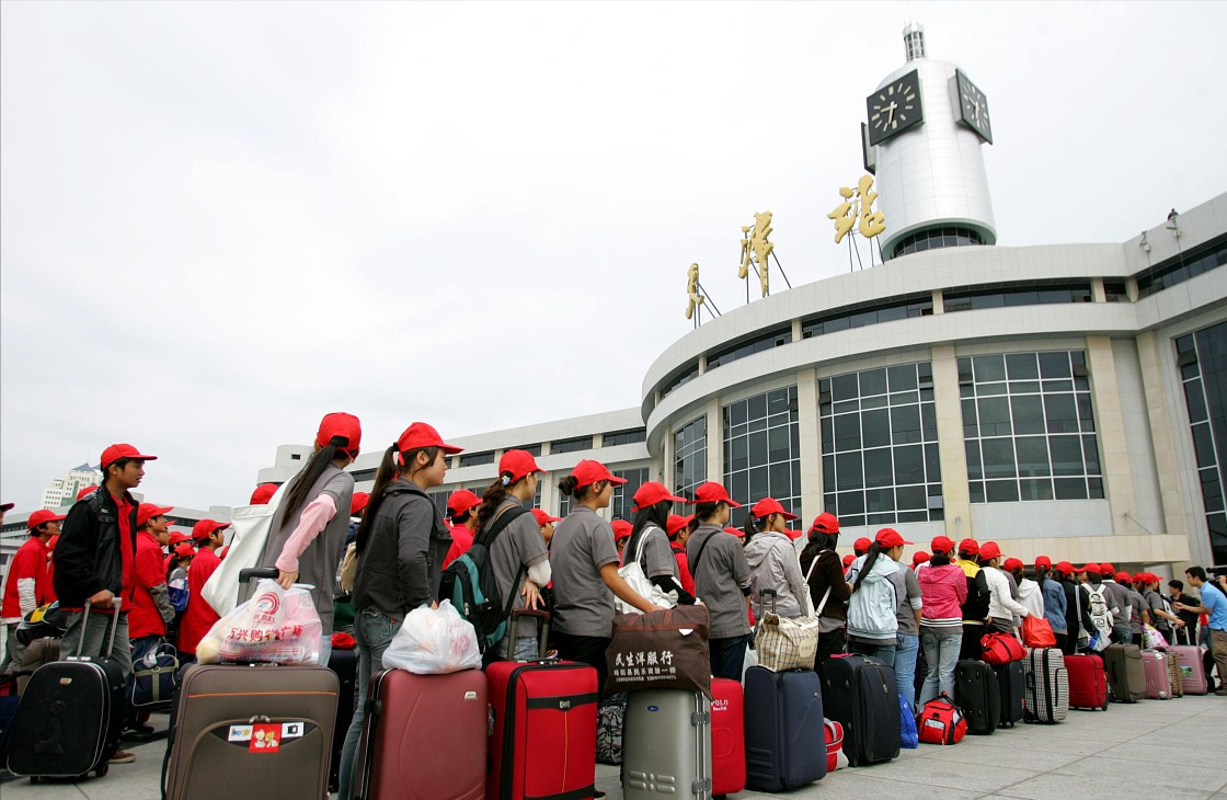 职业学校乱收费遭举报。网友：不是个例。中职的名声差是有原因的