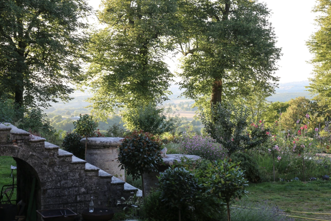 巴黎美院的天才女画家，花10年在自家的墙壁上作画，我被美哭了