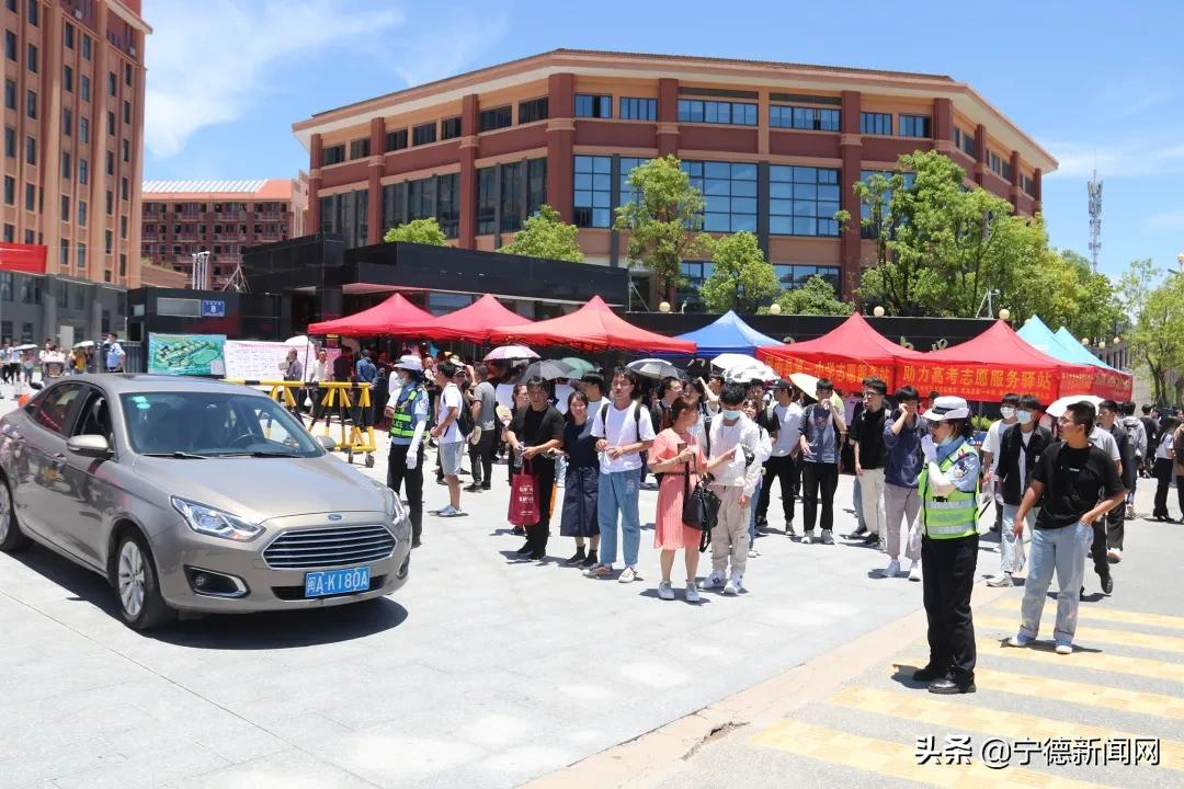 你高考,我护航!屏南警方助力平安高考