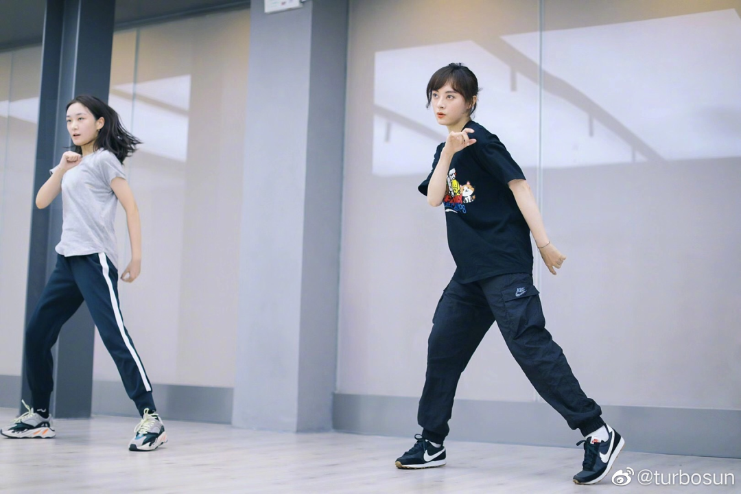 没有父母啥也不是？盘点那些入圈的星二代，这演技看了得算工伤吧