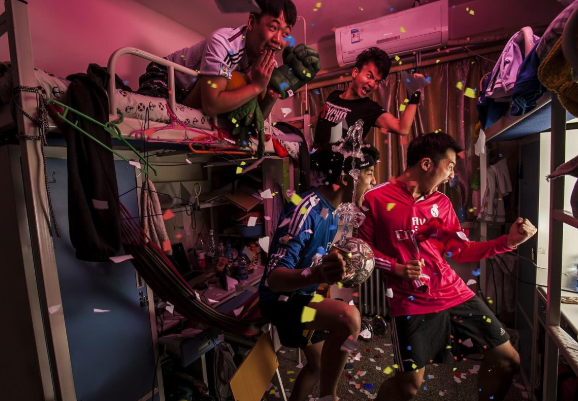 大学生活是怎样的体验？就是15个星期的幼儿园，加3个星期的高三