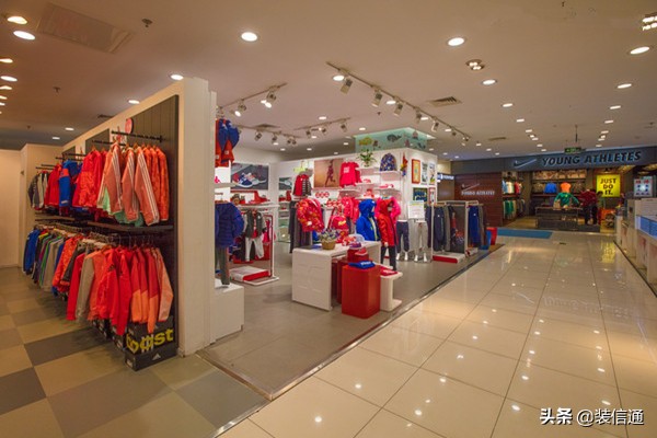 童装点装修如何吸引顾客？设计要点大揭秘，祝你当个有钱的老板~