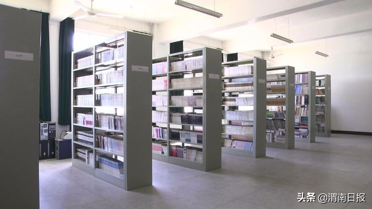 渭南明珠 教育楷模：美丽的蓝光中学欢迎你