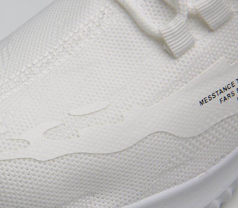 耐克要被吊打！国货界的“玛莎拉蒂”浮现，鞋友：替耐克捏把汗