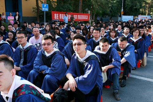 适合二本考生报考的4所医科大学，发展前景好，就业不比一本差