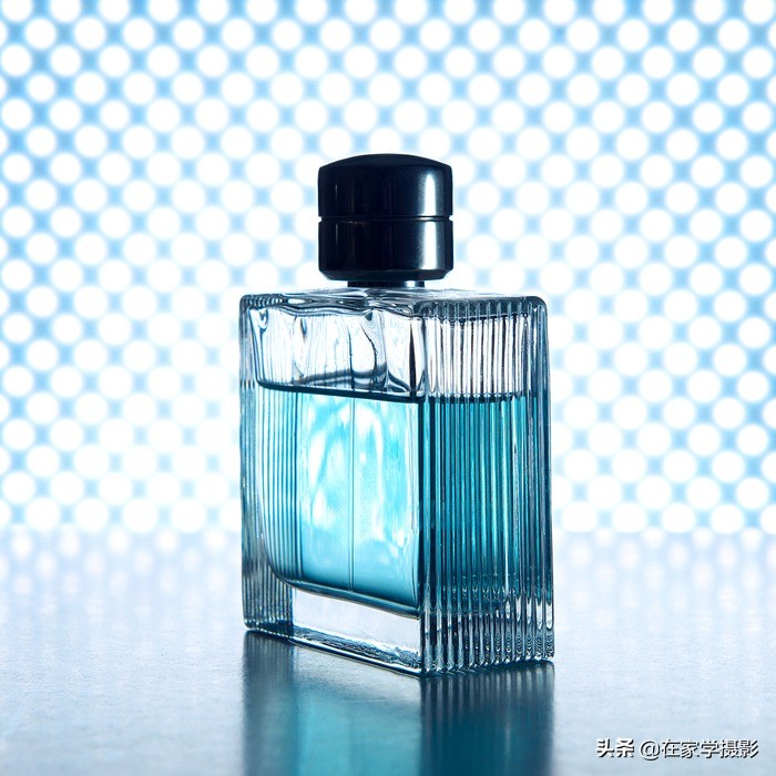 想拍出創(chuàng)意產(chǎn)品照？試試4種創(chuàng)意布光技巧，在家就能拍