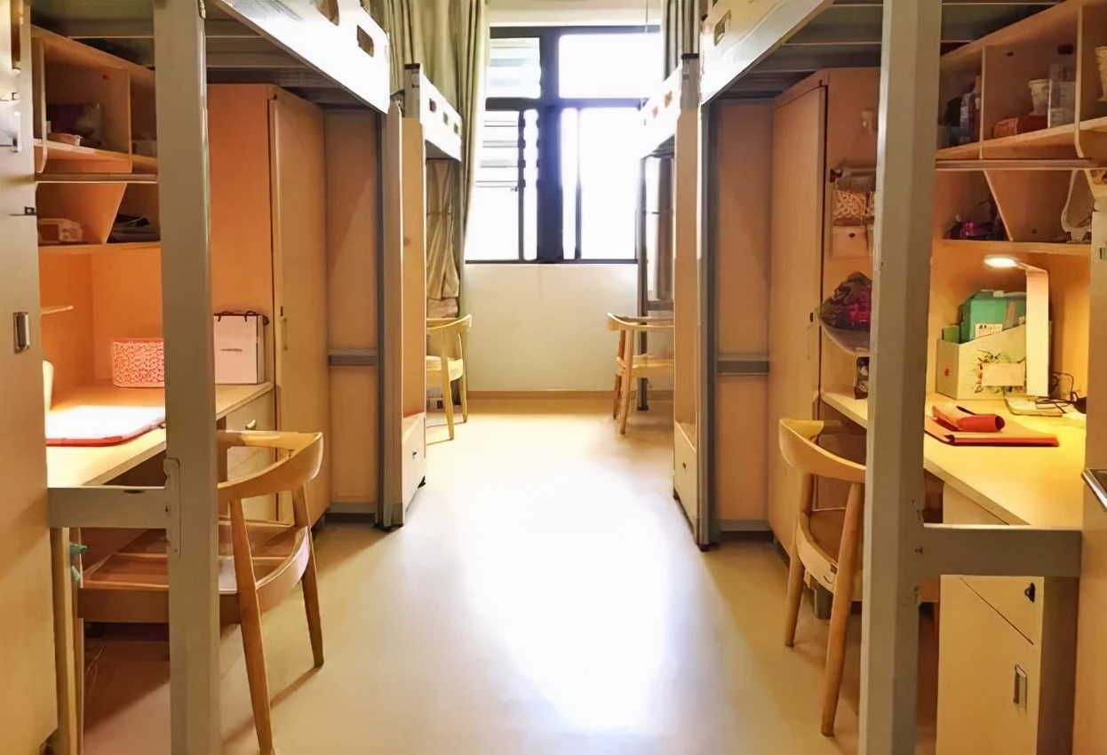 大学换寝室麻烦吗（吉林大学研究生宿舍刚竣工就让学生搬进去）