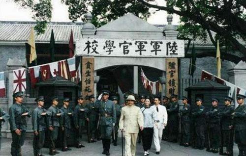 民国四军校：东北最低调，保定出名将，云南出高官、黄埔名声最响