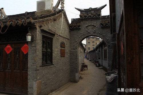 泰興城隍廟,黃橋何氏宗祠,江蘇省古銀杏群落森林公園 ,泰興三館(名人